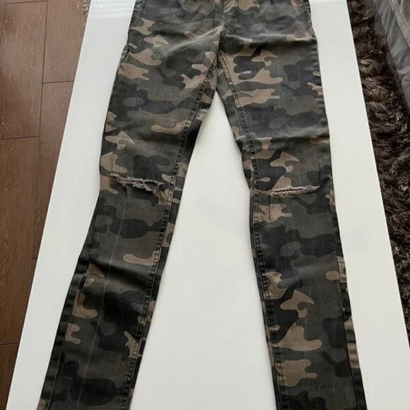 RedFox Camo Lace-up Jogger Style Pants! 👖🛍️💕 - Picture 4 of 11
